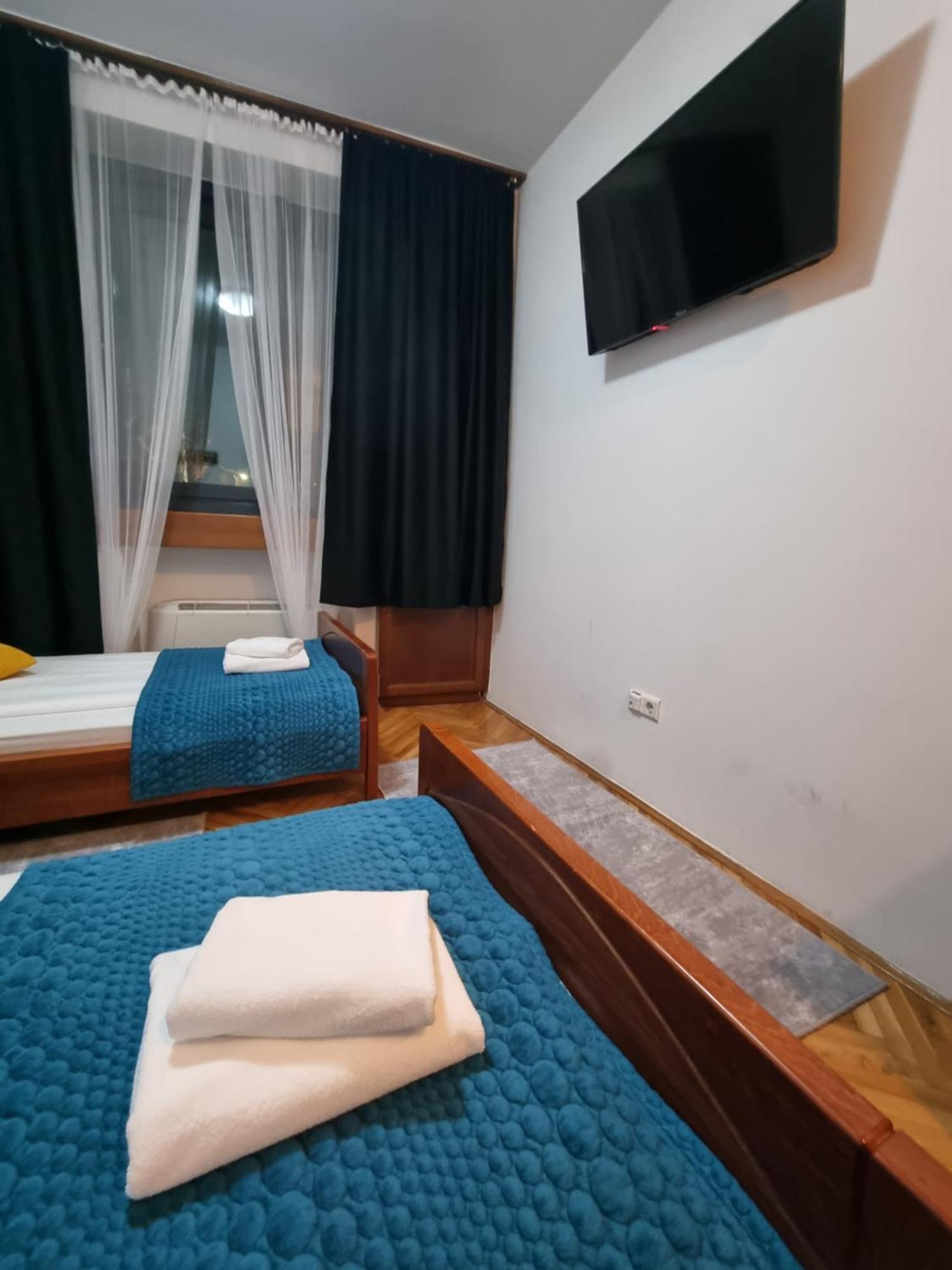 Hotel Paviljon Bihać Екстериор снимка
