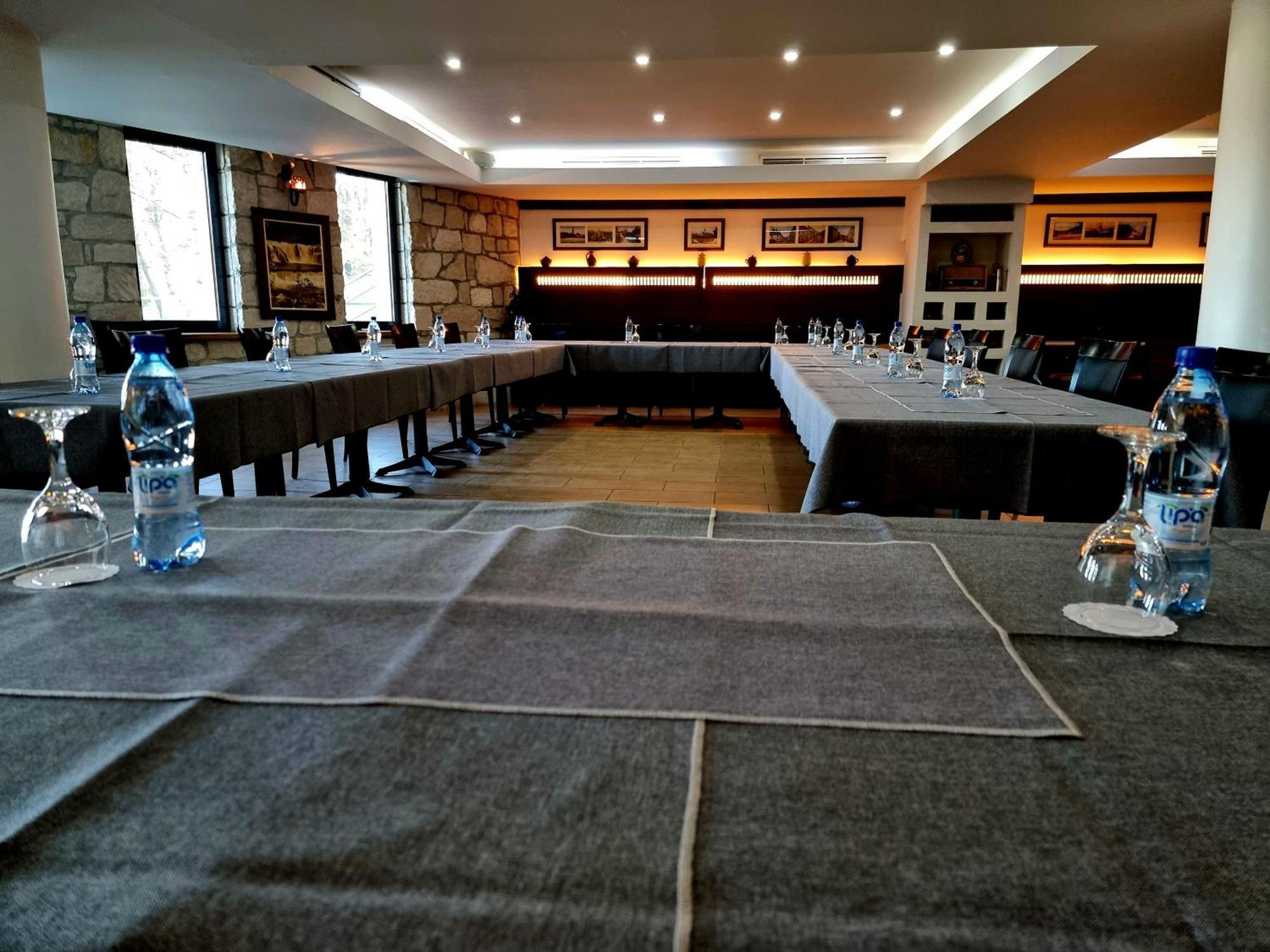 Hotel Paviljon Bihać Екстериор снимка