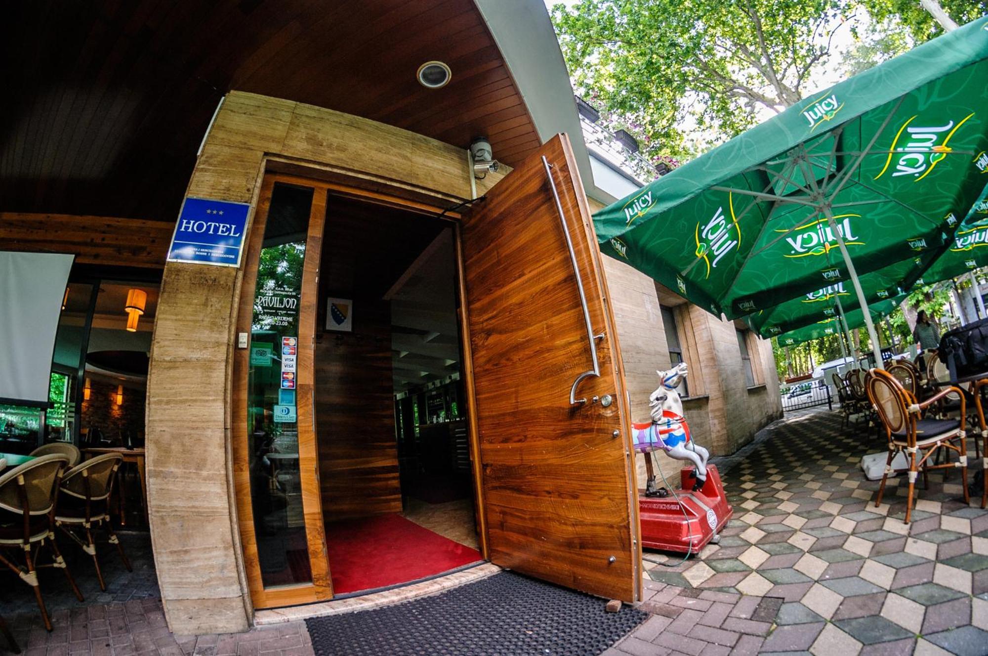 Hotel Paviljon Bihać Екстериор снимка