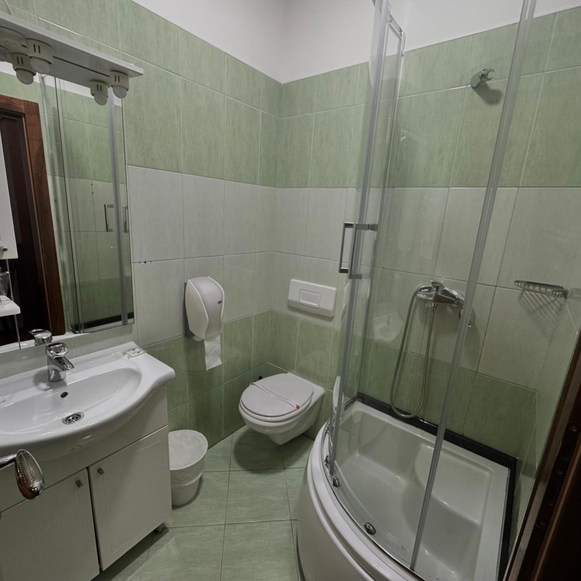 Hotel Paviljon Bihać Екстериор снимка