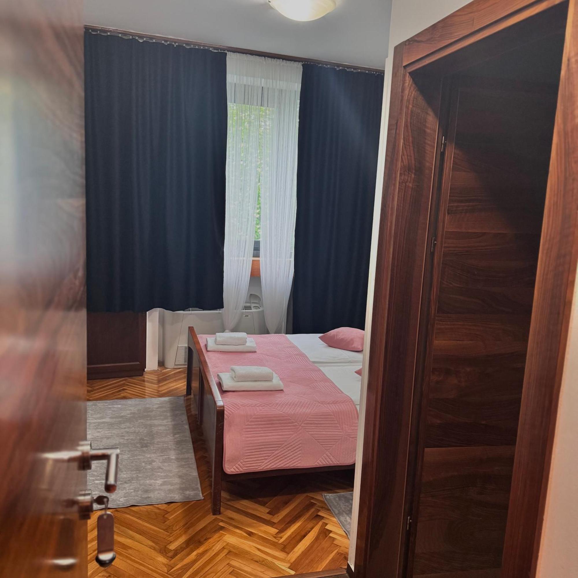 Hotel Paviljon Bihać Екстериор снимка