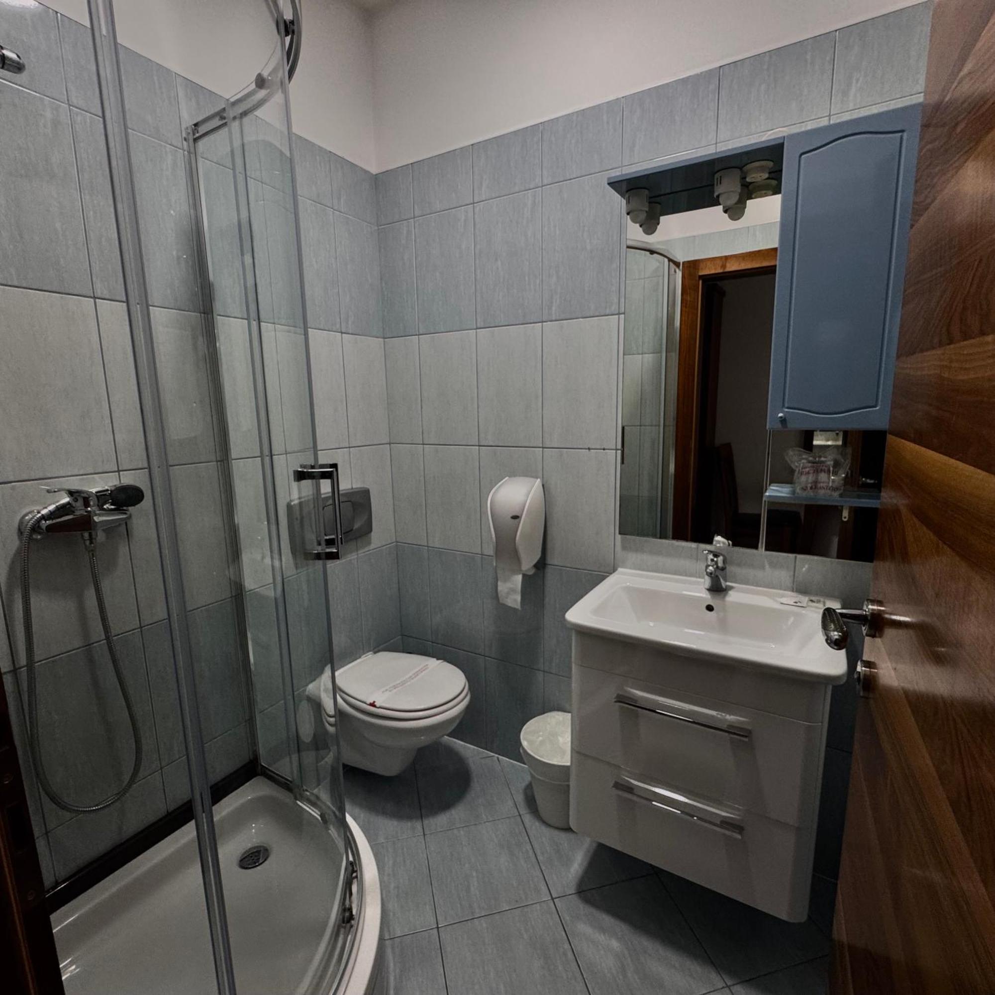 Hotel Paviljon Bihać Екстериор снимка